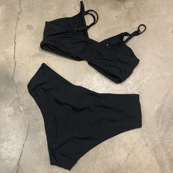 SHEIN Black Bikini - Picture 5 of 6